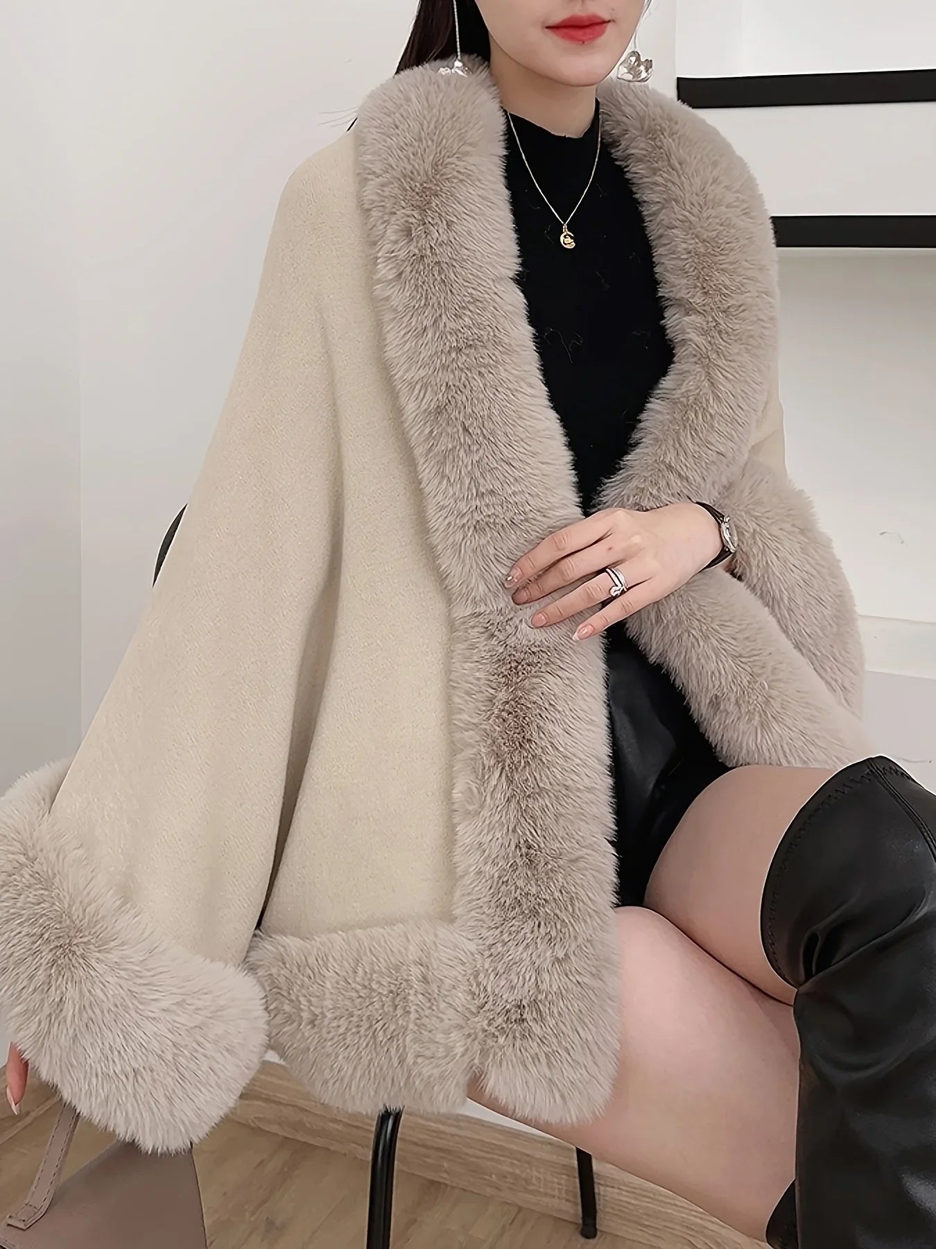 Bess Faux Fur Collar Batwing Sleeve Knit Cardigan