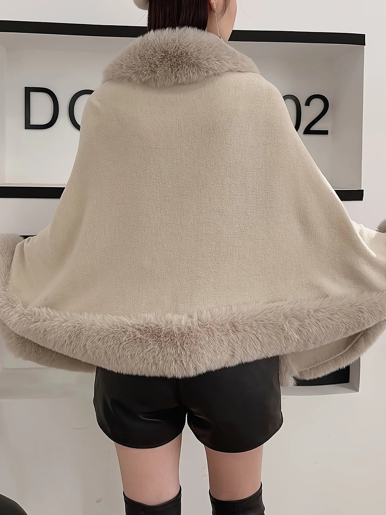 Bess Faux Fur Collar Batwing Sleeve Knit Cardigan